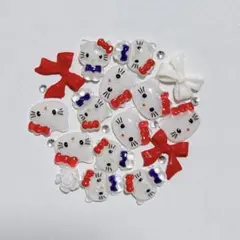 キティちゃん ネイルパーツ 12個＋おまけ　11