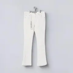 VALABASAS ホワイト フレアパンツ　28インチ　値下げしました VALABASAS ホワイト フレアパンツ - メルカリ