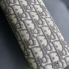 【美品】クリスチャンディオール 長財布 二つ折り財布 グレー トロッターのサムネイル
