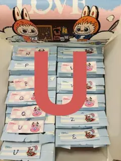 ラブブ　PIN FOR LOVE イニシャル　アルファベット　キーリング U