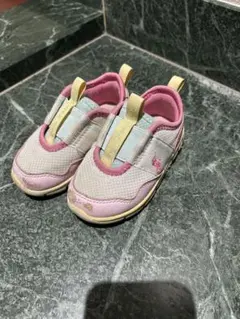 キッズスニーカー ピンク　ラルフローレン　ポロ