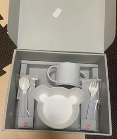 tak. 子ども用食器セット グレー