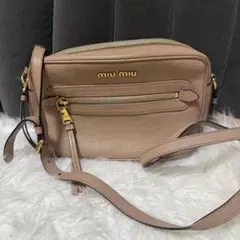 miumiu ミュウミュウ マドラス ショルダーバッグ ピンクベージュ