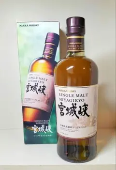 お値下げしました ニッカ宮城峡 700ml 箱付 サントリー白州 ミニボトル