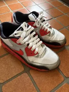 早い者勝ち！Nike Air Max ホワイト/レッド/ブラック