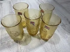 Item thumbnail for item 972d7a7d-52a2-457c-8565-b1b987ad0d0c