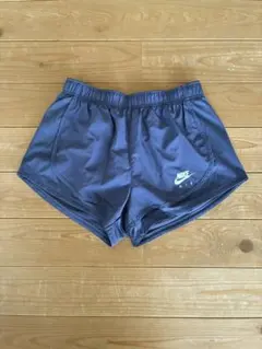 Nike Dri-FIT ランニングパンツ　レディース