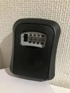 4桁ダイヤル式ブラックキーボックス