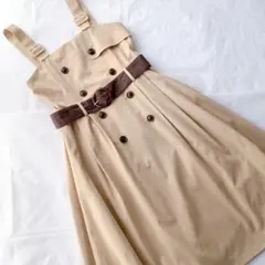 アクシーズファム ジャンパースカート　トレンチワンピース　ベルト付き　ベージュ