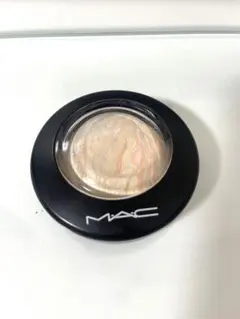 MAC ミネラライズスキンフィニッシュ