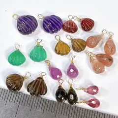サービス品＊天然石の豪華なチャームアソートh44