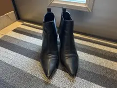 黒 レザー サイドゴアブーツ ヒール7cm