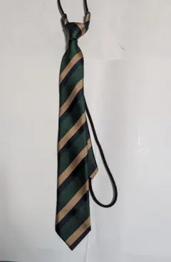 mkさん専用キッズネクタイ　緑と金、紺のストライプ ネクタイ