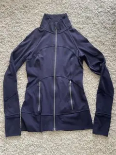 Lululemon ルルレモン DefineJacketサイズ4 ダークパープルのサムネイル
