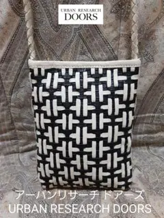 アーバンリサーチドアーズ イントレチャートレザー/ショルダーバッグ/スマホケース