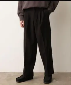 新品JUNRED エアリーストレッチフラノワイドパンツ メンズ　ブラック L