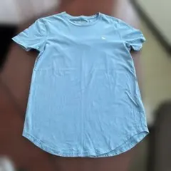 Abercrombie & Fitch ブルー Tシャツ XSのサムネイル