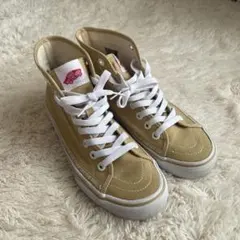 vansスニーカー　ハイカットスニーカー　ベージュ　レディース