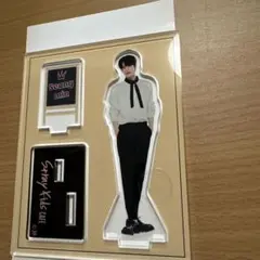 Stray Kids Cafe アクリルスタンド Bang Chan - メルカリ