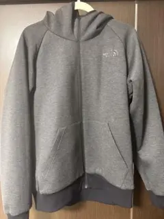 THE NORTH FACE　リバーシブルテックエアーフーディ　NT61984