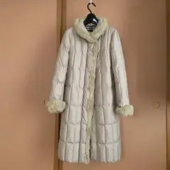 Burberry London ロングダウンコート　ベージュ　ファー付き　４０