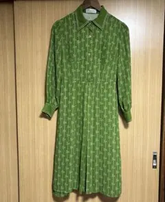 レトロワンピース　グリーン