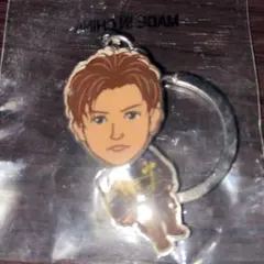 岩田剛典  首振りチャーム