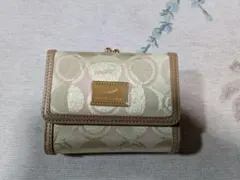 美品がま口財布カード入れあり