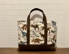 ハンドメイド　恐竜柄のレッスンバック 31×40