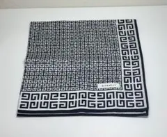 新品未使用・GIVENCHY ハンカチ 50cm ブラックxホワイト 綿100%