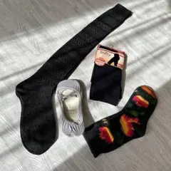 Softy ソックス 2足セット 幾何学模様と花柄