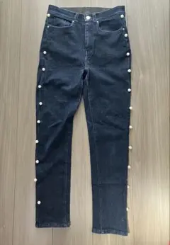 TRECODE パール装飾 ダークデニムパンツ