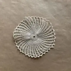 ルーマニアレース　円形ドイリー