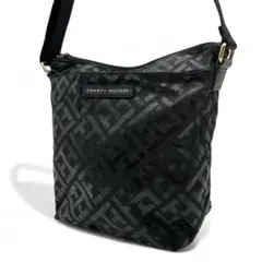 良品 TOMMY HILFIGER ショルダーバッグ ナイロン ブラック