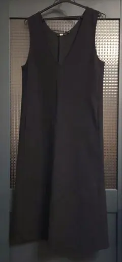 UNIQLOジャンパースカートMサイズ