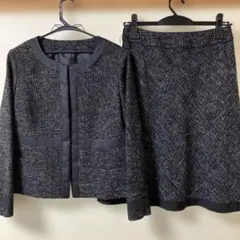 黒系ジャケットとスカートのセット 15AR