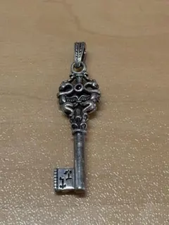 ジャスティンデイビス ペンダント CREATIONKEY SPJ182 - メルカリ