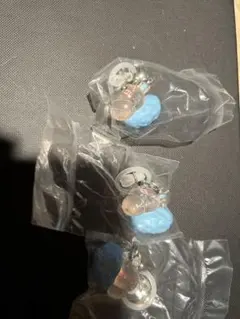 ちいかわ　めじるしアクセサリーモモンガ