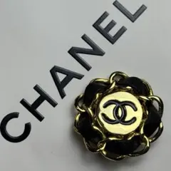 CHANELシャネル イヤリング ココマーク ゴールド金具 レザー 大ぶりのサムネイル