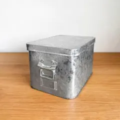 Item thumbnail for item f33b08a4-03c5-4005-981e-9653e75eb431