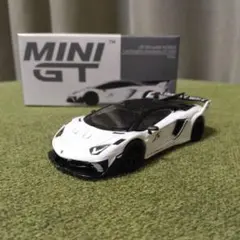 mini gt 57 リバティーウォーク ランボルギーニ アヴェンタドール