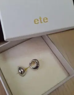 ete ドロップハグイヤリング