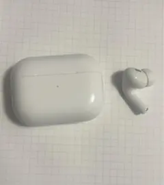 （Lightning）付きAirPods Pro（第2世代）　左