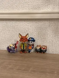 ズートピア ならぶんです。 コンプ品　ディズニー　ガチャ