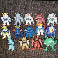 ガンダムミニフィギュアキーホルダーセット【キーホルダー無し】