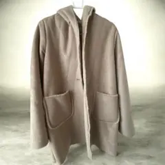 RAY CASSIN フード付きベージュムートンコート