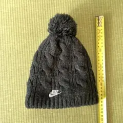 子供用　Nike 黒 ニット帽