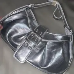 Item thumbnail for item b170471d-ffcb-4b19-9567-467300d57e02