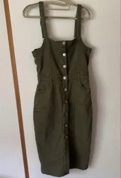 オリーブグリーン ボタン付きサロペットのサムネイル