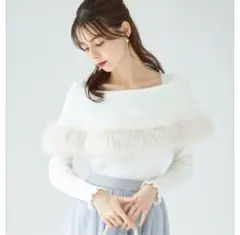 トッコ クローゼット ファー付きケープライク袖口フリルリブニットプルオーバー